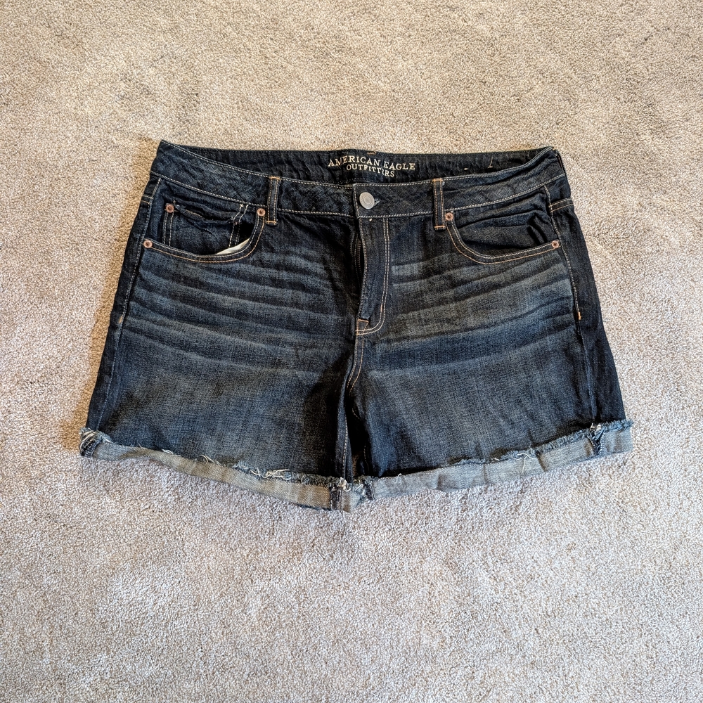 American Eagle Outfitters Women's Denim Shorts Size 16